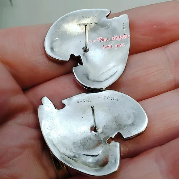 Sue Sachs Sterling Silver Modernist Handwrought Heart Shaped Post back Earrings - Picture 6 of 8